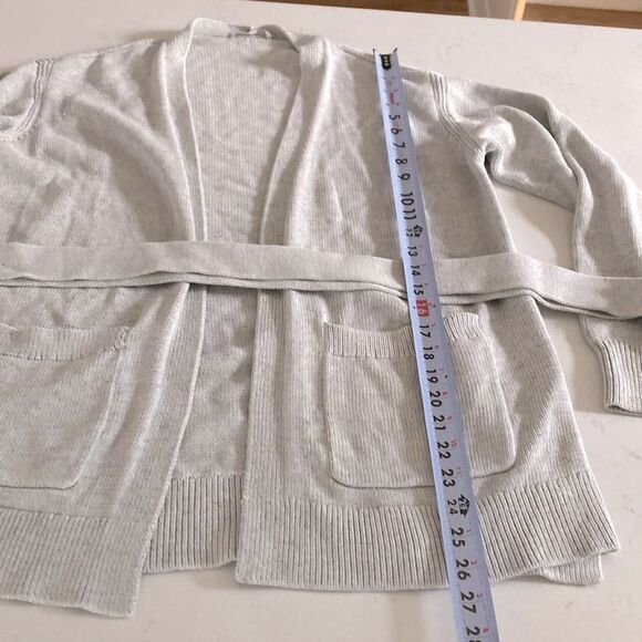 Everlane Soft Cotton Chunky Knit Front Pocket Cardigan Summer Sweater Grey Small - Picture 8 of 9